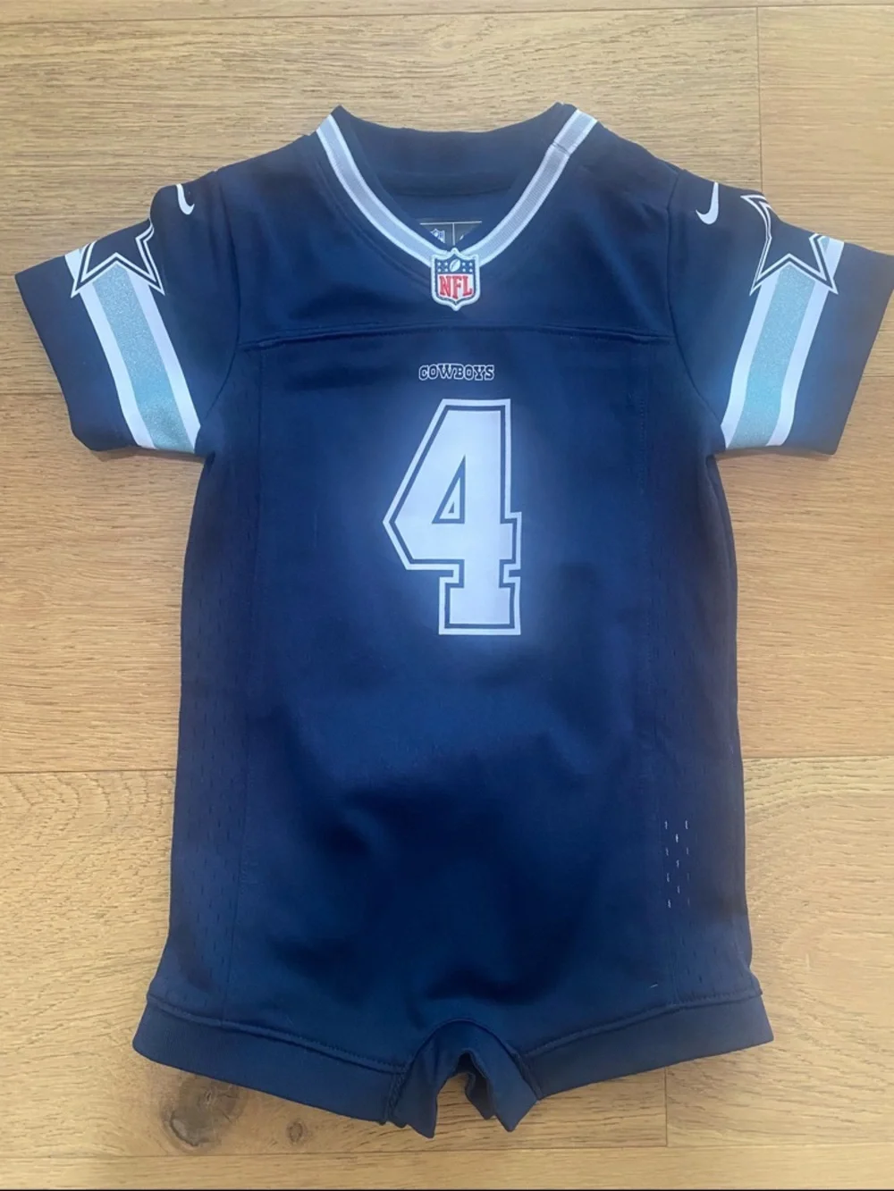 Nike NFL Kids Dallas Cowboys Navy #4 Football Jersey Romper baby 6-9m EUC